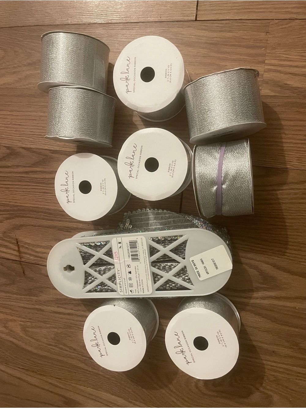 Park Lane Silver Glitter Ribbon Bundle with Decorative Trim